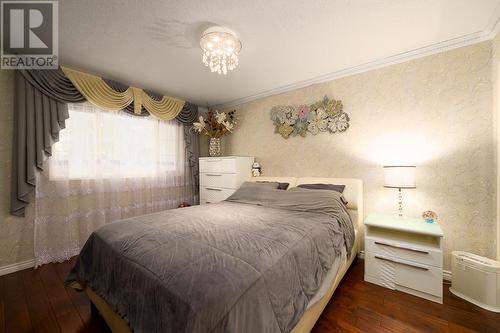 1091 Wildwood Drive, Kamloops, BC - Indoor Photo Showing Bedroom