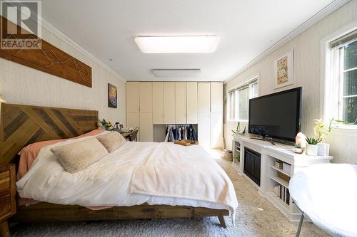 1091 Wildwood Drive, Kamloops, BC - Indoor Photo Showing Bedroom