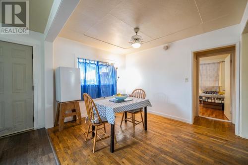 342/344 Fortune Drive, Kamloops, BC - Indoor Photo Showing Dining Room