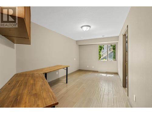 1108 Burgess Way, Kamloops, BC - Indoor Photo Showing Other Room