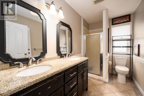 2156 Van Horne Drive, Kamloops, BC - Indoor Photo Showing Bathroom