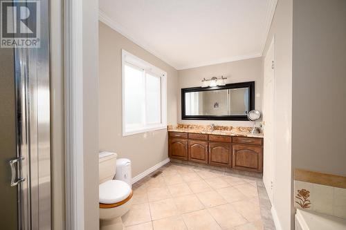 2156 Van Horne Drive, Kamloops, BC - Indoor Photo Showing Bathroom