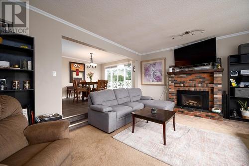 2156 Van Horne Drive, Kamloops, BC - Indoor Photo Showing Living Room With Fireplace