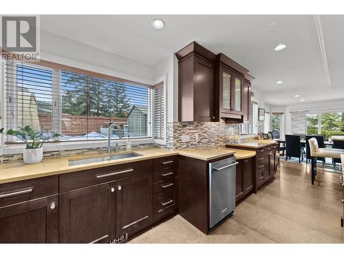 2010 Glenmohr Drive, Kamloops, BC - Indoor Photo Showing Kitchen With Double Sink With Upgraded Kitchen