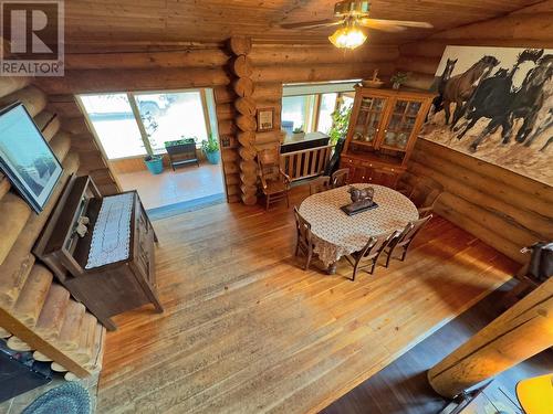 1035 Highway 5A, Princeton, BC - Indoor Photo Showing Living Room