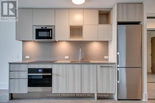 219 - 118 Merchants' Wharf, Toronto (Waterfront Communities), ON - Indoor Photo Showing Kitchen