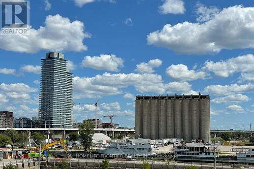 219 - 118 Merchants' Wharf, Toronto (Waterfront Communities), ON - Outdoor With View