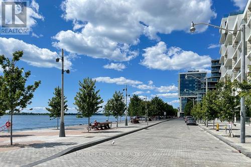 219 - 118 Merchants' Wharf, Toronto (Waterfront Communities), ON - Outdoor With View