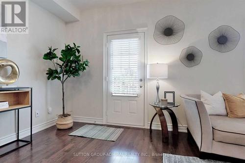 5 - 10060 Keele Street, Vaughan (Maple), ON - Indoor Photo Showing Other Room