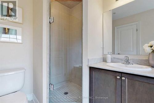 5 - 10060 Keele Street, Vaughan (Maple), ON - Indoor Photo Showing Bathroom