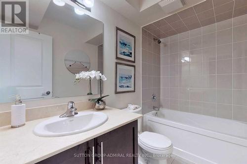 5 - 10060 Keele Street, Vaughan (Maple), ON - Indoor Photo Showing Bathroom