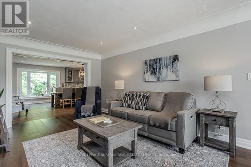 383 Patricia Drive, Burlington (Bayview), ON - Indoor Photo Showing Living Room