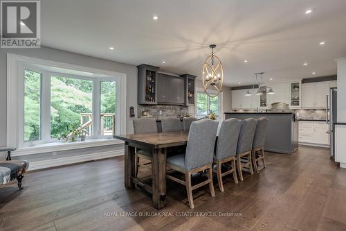 383 Patricia Drive, Burlington (Bayview), ON - Indoor Photo Showing Dining Room