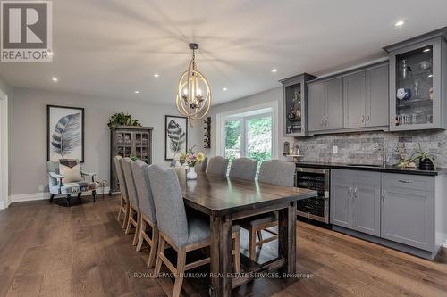 383 Patricia Drive, Burlington (Bayview), ON - Indoor Photo Showing Dining Room