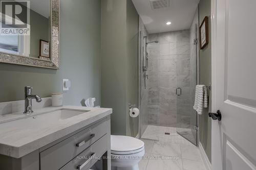 383 Patricia Drive, Burlington (Bayview), ON - Indoor Photo Showing Bathroom