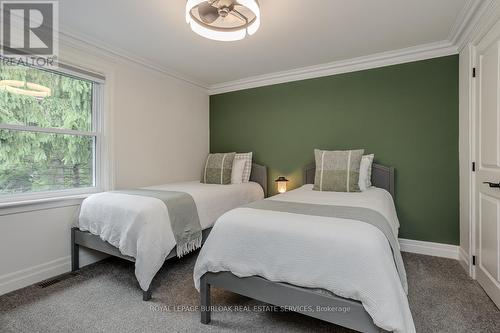 383 Patricia Drive, Burlington (Bayview), ON - Indoor Photo Showing Bedroom