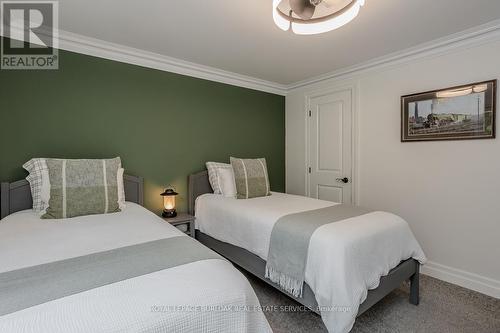 383 Patricia Drive, Burlington (Bayview), ON - Indoor Photo Showing Bedroom