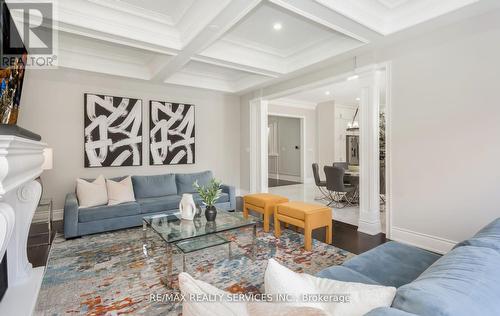 9 Bedouin Crescent, Brampton, ON - Indoor Photo Showing Living Room