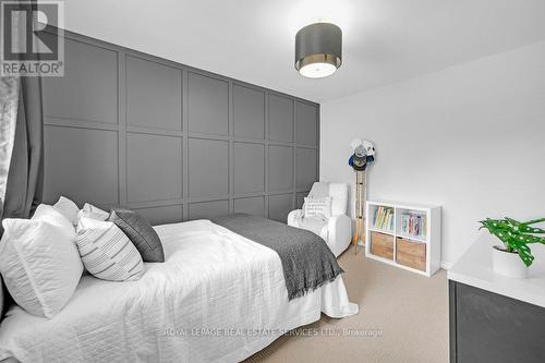 4499 Rogers Road, Burlington (Shoreacres), ON - Indoor Photo Showing Bedroom