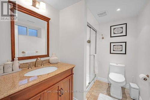 4499 Rogers Road, Burlington (Shoreacres), ON - Indoor Photo Showing Bathroom