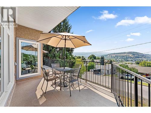 1301 Begley Road, Kelowna, BC - Outdoor With Exterior