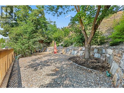 1301 Begley Road, Kelowna, BC - Outdoor