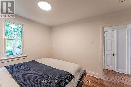 148 Richmond Street, Richmond Hill (Mill Pond), ON - Indoor Photo Showing Bedroom