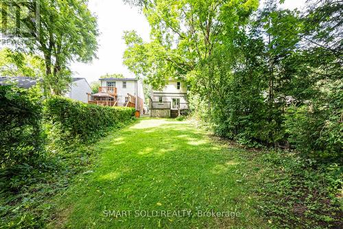 148 Richmond Street, Richmond Hill, ON - Outdoor