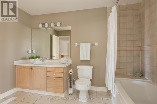 52 Forester Crescent, Markham, ON - Indoor Photo Showing Bathroom