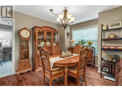 350 Davie Road Unit# 1, Kelowna, BC - Indoor Photo Showing Dining Room