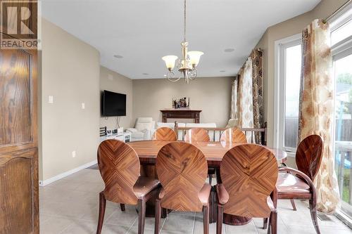 100 Monterossa Street, Ottawa, ON - Indoor Photo Showing Dining Room