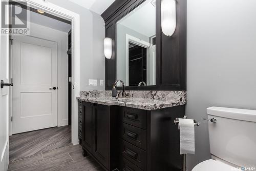 419 404 C Avenue S, Saskatoon, SK - Indoor Photo Showing Bathroom