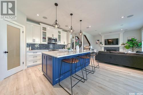 4432 Sage Drive, Regina, SK - Indoor Photo Showing Kitchen With Upgraded Kitchen