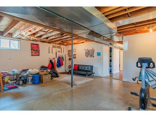 103 Johnson Road, Fruitvale, BC - Indoor Photo Showing Basement