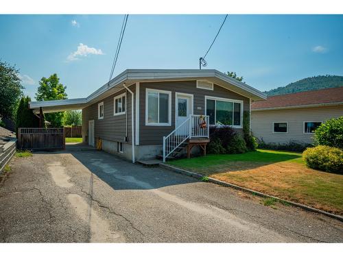 103 Johnson Road, Fruitvale, BC - Outdoor