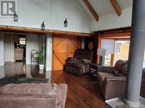 3168 Copeland Road, Quesnel, BC - Indoor Photo Showing Other Room