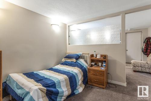 11830 48 St Nw, Edmonton, AB - Indoor Photo Showing Bedroom