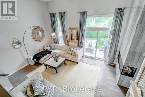 22 - 50 Verne Crescent, Toronto (Malvern), ON - Indoor Photo Showing Living Room