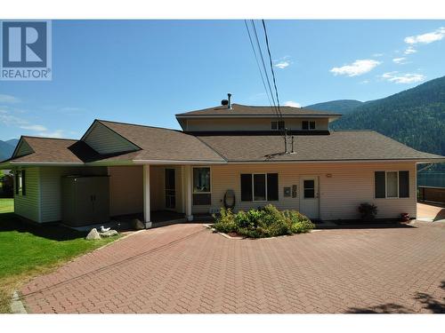 2194  3A Highway, Nelson, BC - Outdoor