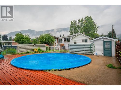 534 14Th  Avenue, Genelle, BC - Outdoor With Above Ground Pool