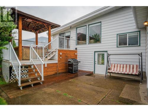 534 14Th  Avenue, Genelle, BC - Outdoor With Deck Patio Veranda With Exterior