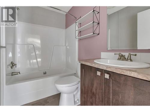 23 5164 Hart Highway, Prince George, BC - Indoor Photo Showing Bathroom