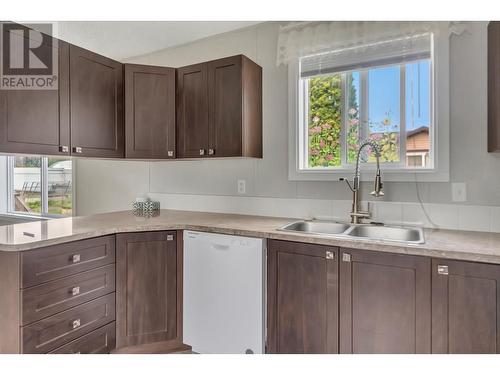 23 5164 Hart Highway, Prince George, BC - Indoor Photo Showing Kitchen With Double Sink