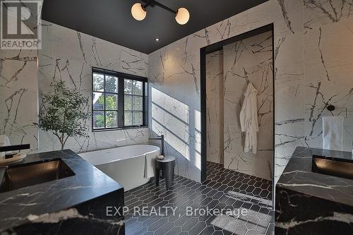 91 Bedford Road, Toronto (Annex), ON - Indoor Photo Showing Bathroom