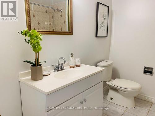 94 Ecclesfield Drive, Toronto (Steeles), ON - Indoor Photo Showing Bathroom