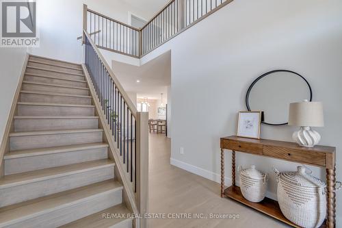 4 - 7966 Fallon Drive, London, ON - Indoor Photo Showing Other Room