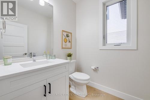 4 - 7966 Fallon Drive, London, ON - Indoor Photo Showing Bathroom