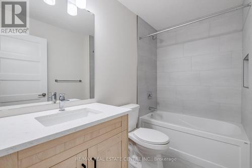 4 - 7966 Fallon Drive, London, ON - Indoor Photo Showing Bathroom