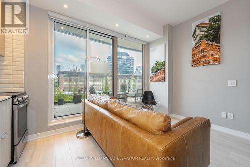 318 - 60 Tannery Road, Toronto (Waterfront Communities), ON - Indoor Photo Showing Living Room