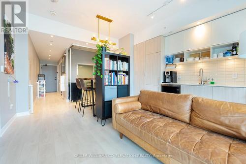 318 - 60 Tannery Road, Toronto (Waterfront Communities), ON - Indoor Photo Showing Living Room